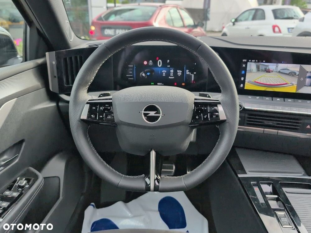 Opel Astra VI 1.2 T mHEV Ultimate S&S eDTC - 11