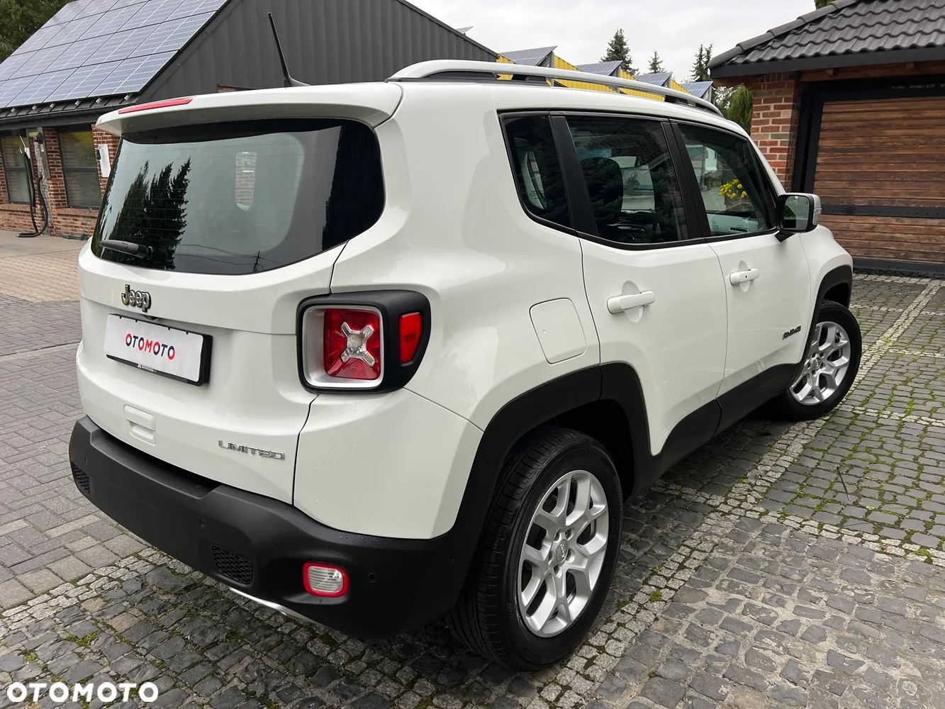 Jeep Renegade - 10