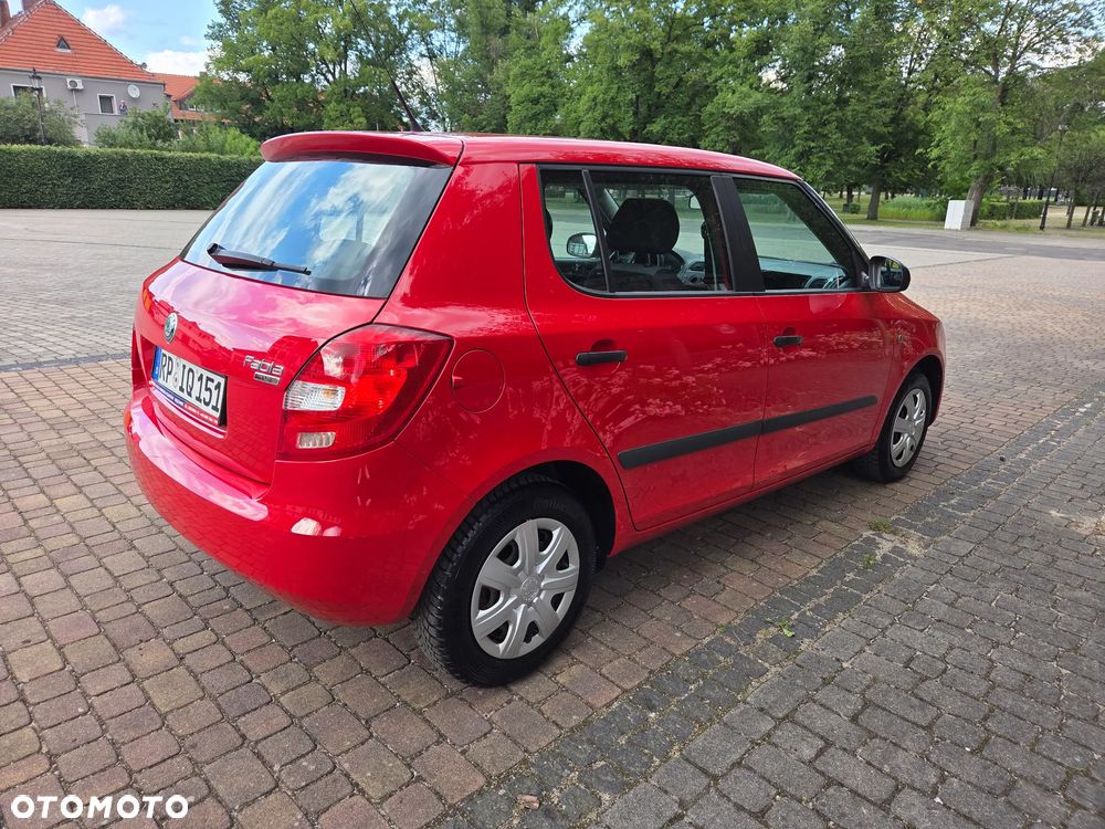 Skoda Fabia 1.2 TSI Ambiente - 9