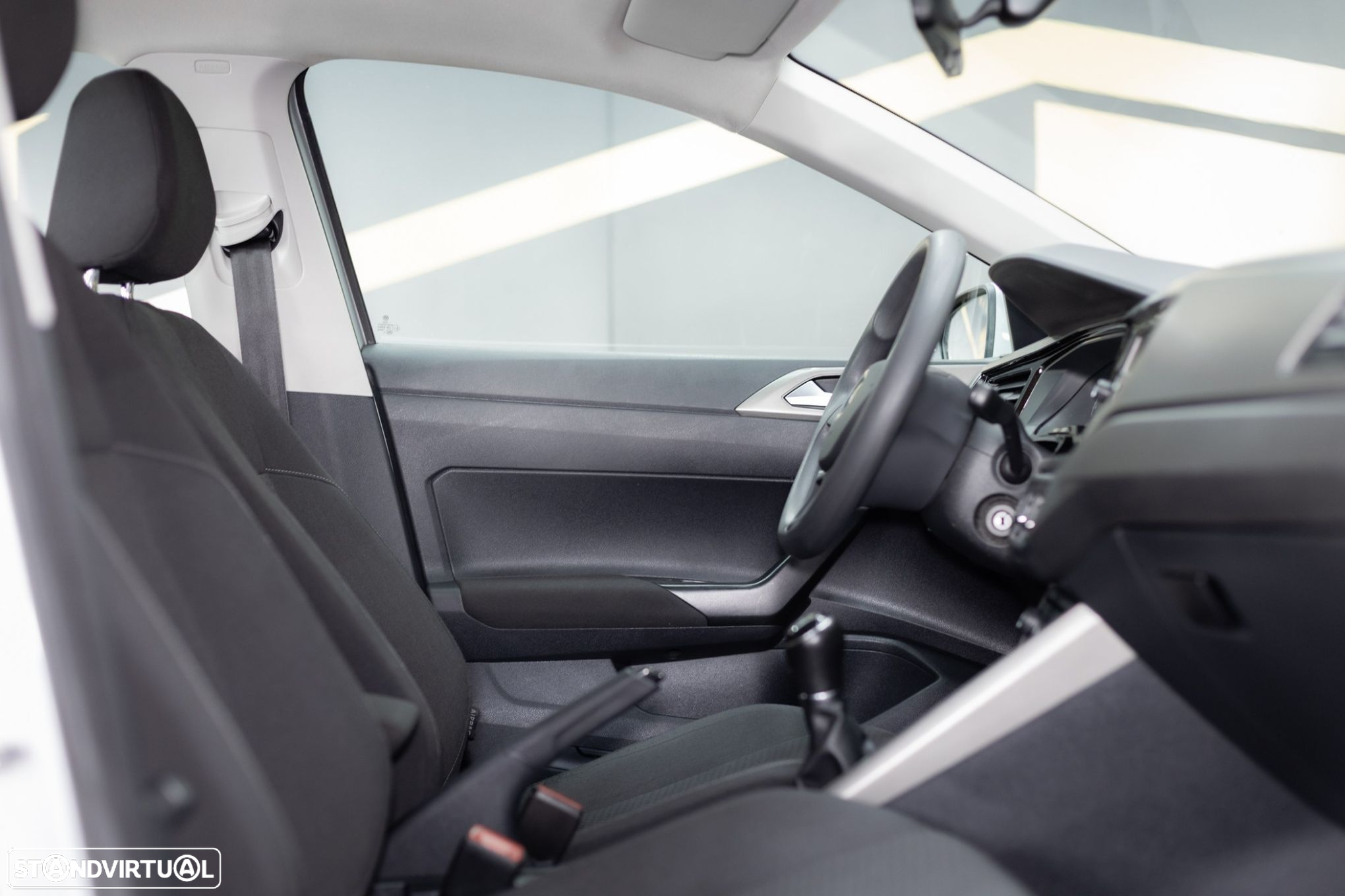 VW Polo 1.0 TGI Confortline - 19