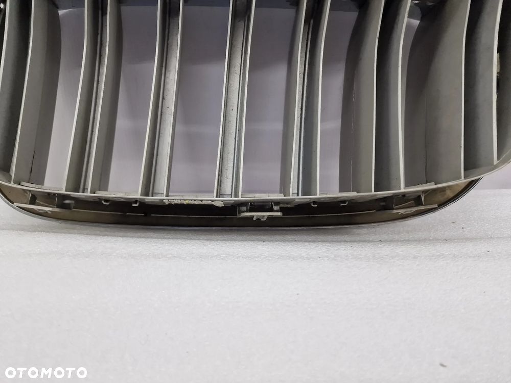 BMW X5 / X6 F15 / F16 PRAWA NERKA / ATRAPA / GRILL PRZEDNI PRZÓD , NR 7316076 / 7316058 / 7316054 ,  NR AUKCJI GL284 - 15