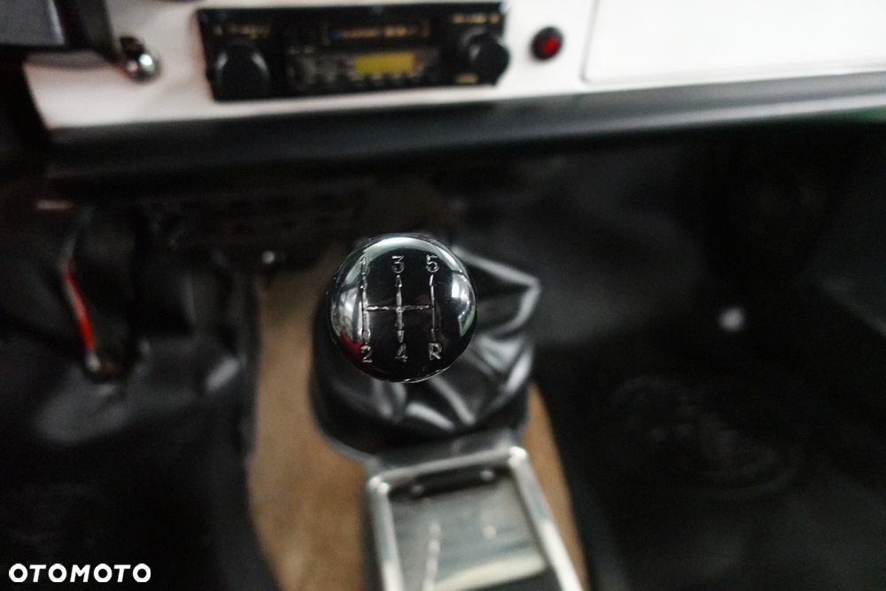Alfa Romeo Spider - 24
