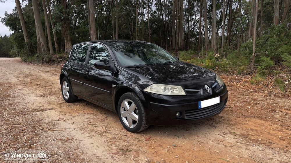 Renault Mégane 1.5 dCi Dynamique Luxe - 5