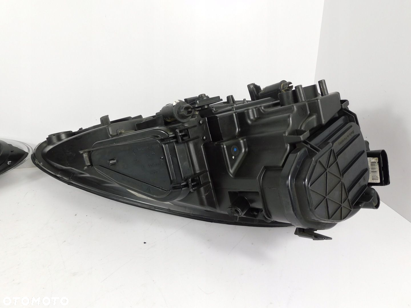 PORSCHE CAYENNE 7P5 PRZED LIFT LAMPA PRAWA LEWA EU - 10