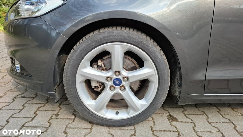 Ford Mondeo 2.0 TDCi Titanium PowerShift - 11