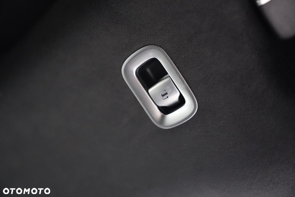 Mercedes-Benz Klasa S 580 4-Matic L 9G-TRONIC - 37