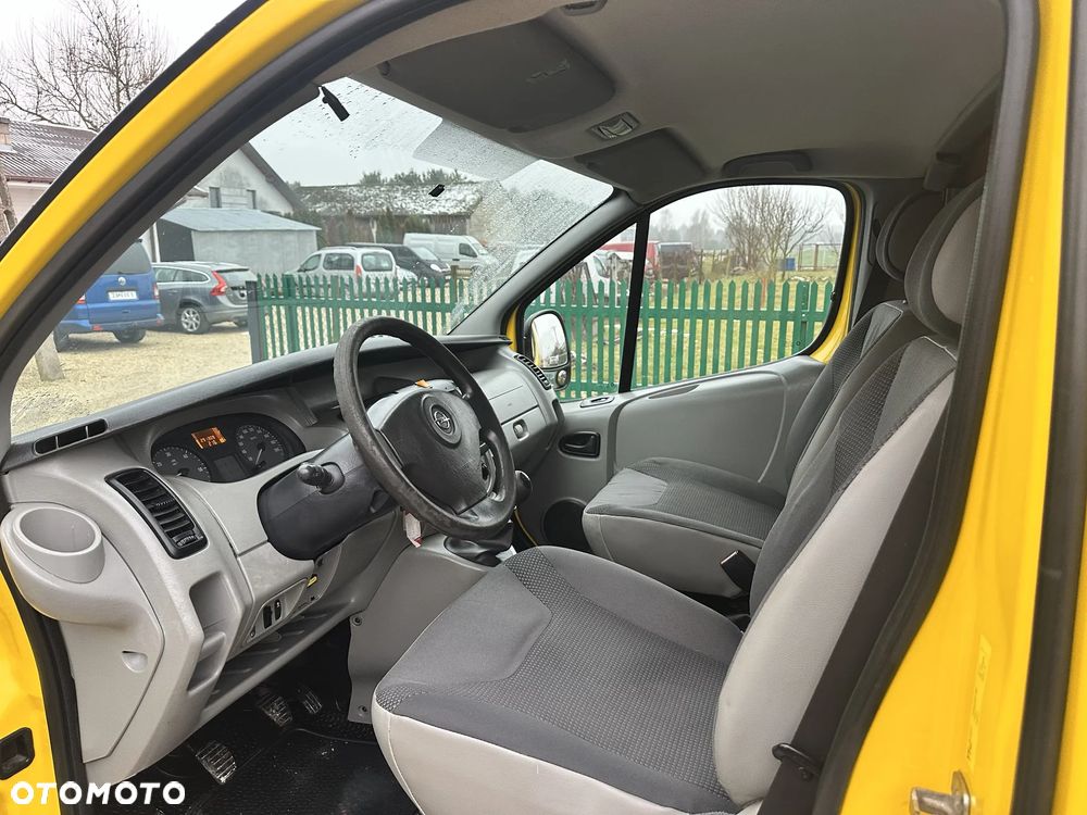 Opel Vivaro - 6