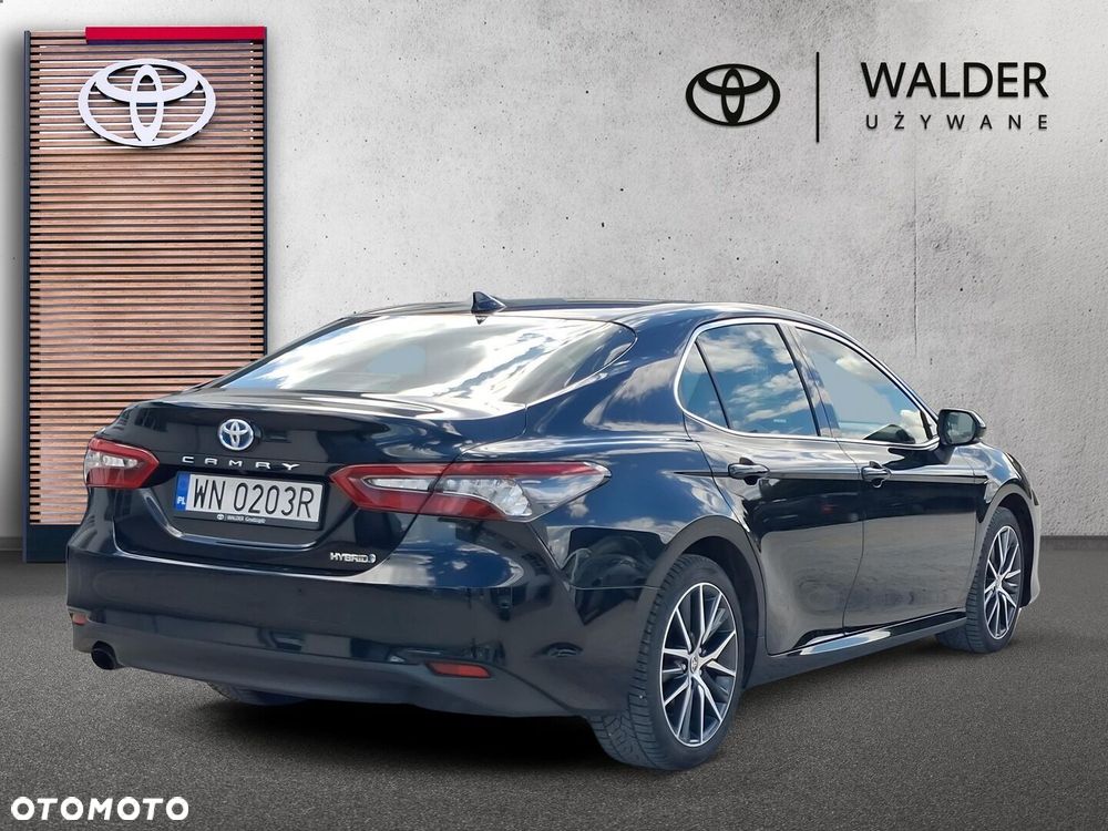 Toyota Camry 2.5 Hybrid Executive CVT - 6