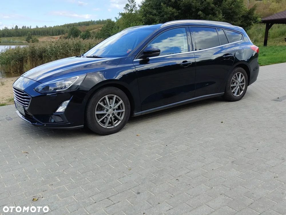 Ford Focus 1.0 EcoBoost Active - 4