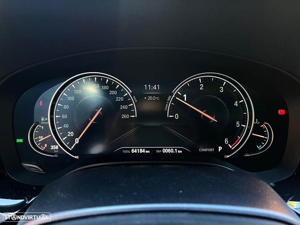 BMW 520 - 25