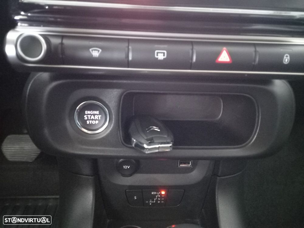 Citroën C3 1.2 PureTech Shine EAT6 - 13