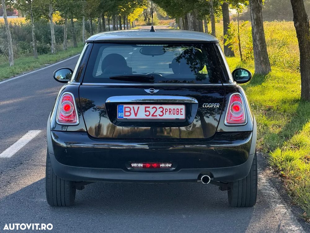 Mini Cooper Coupe - 5