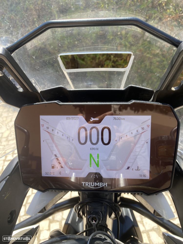 Triumph Tiger 900 GT - 7