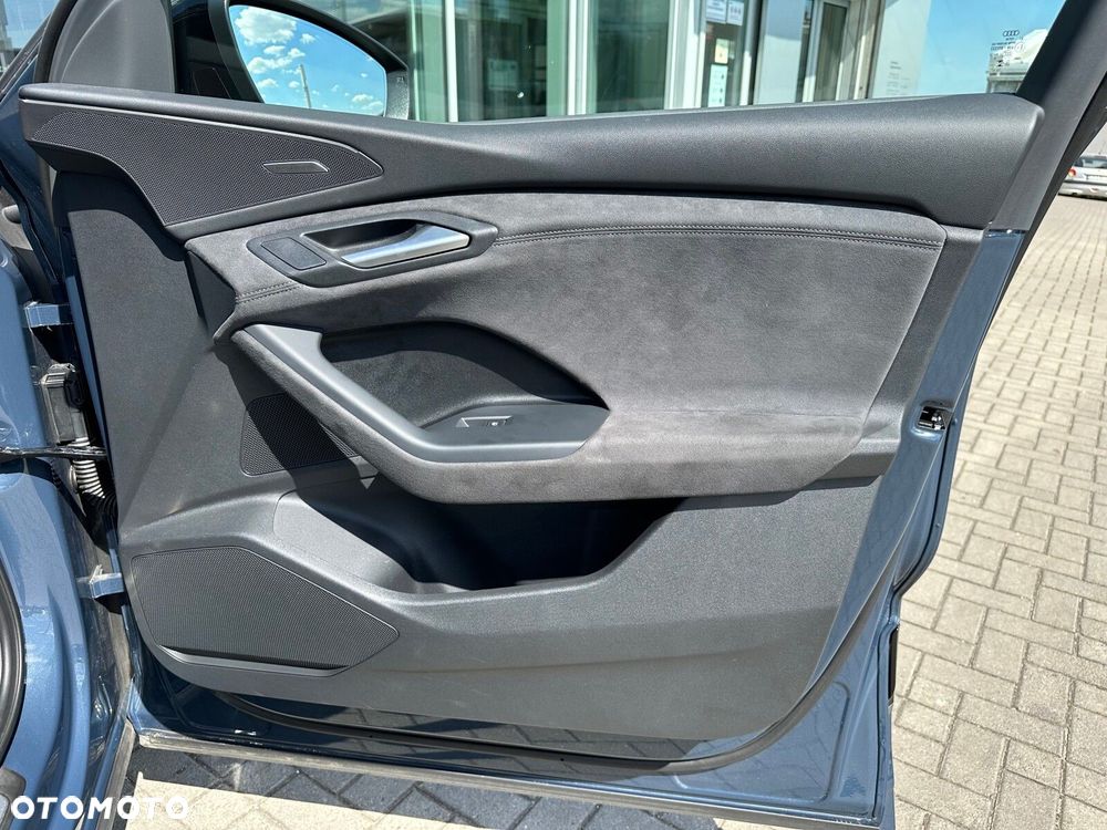 Audi Q6 e-tron - 23