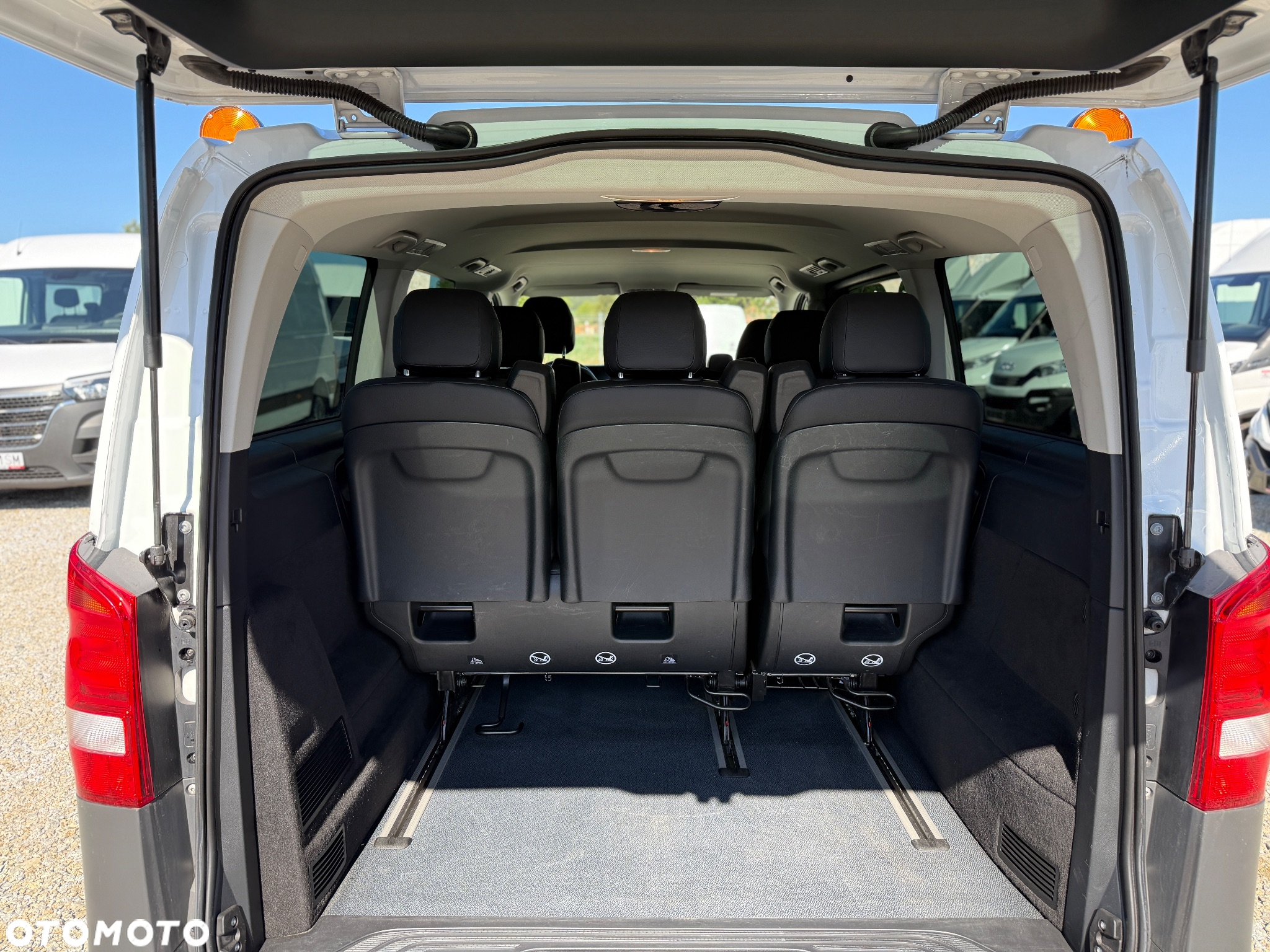 Mercedes-Benz Vito Tourer 114 CDI L3 Pro 9G-Tronic 447.705 - 10