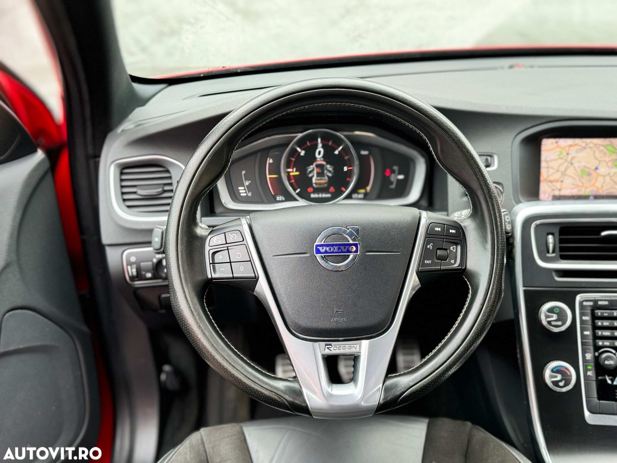 Volvo XC 60 D3 AWD Ocean Race - 18