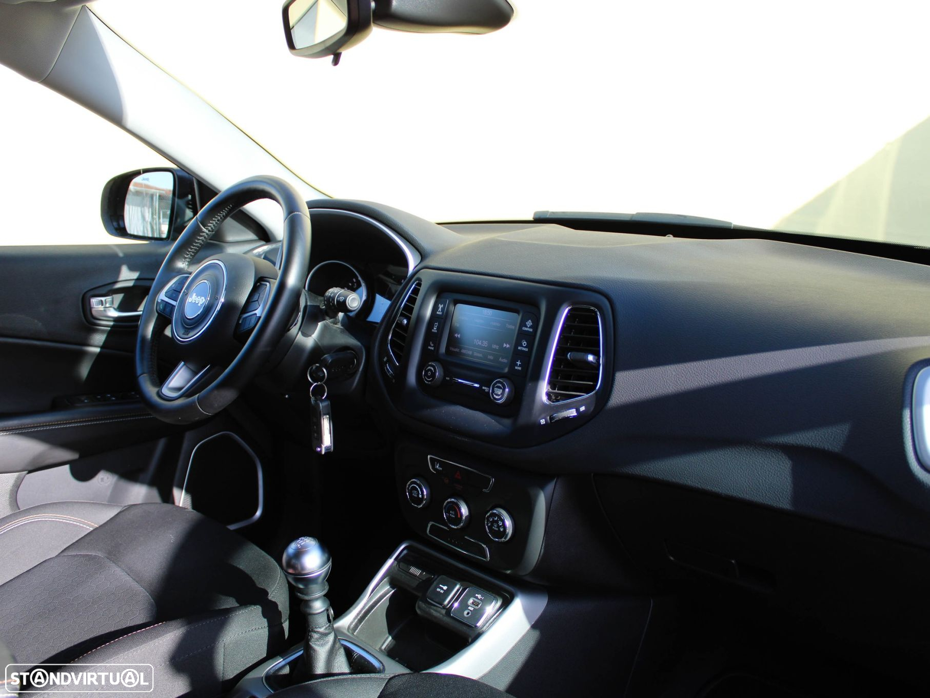 Jeep Compass 1.3 T Sport - 50