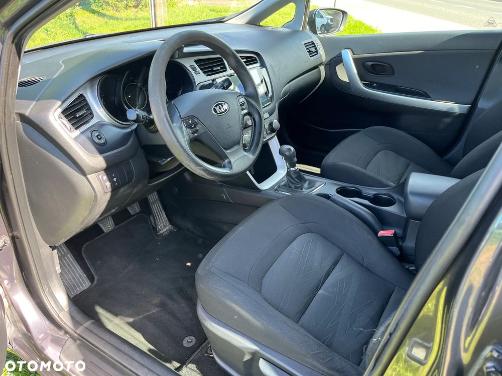 Kia Ceed 1.4 CVVT Attract plus - 14