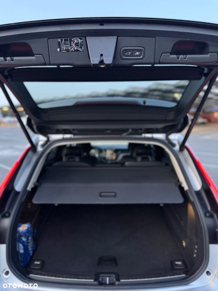 Volvo XC 60 T5 AWD Geartronic Inscription - 23