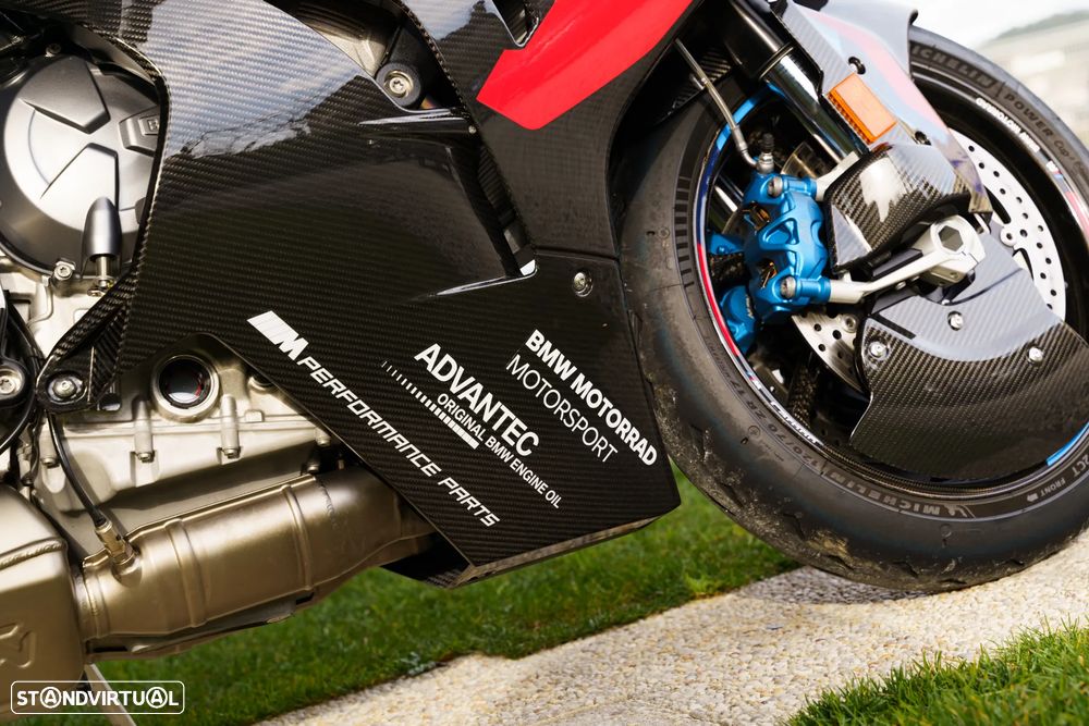BMW M 1000 RR - 21