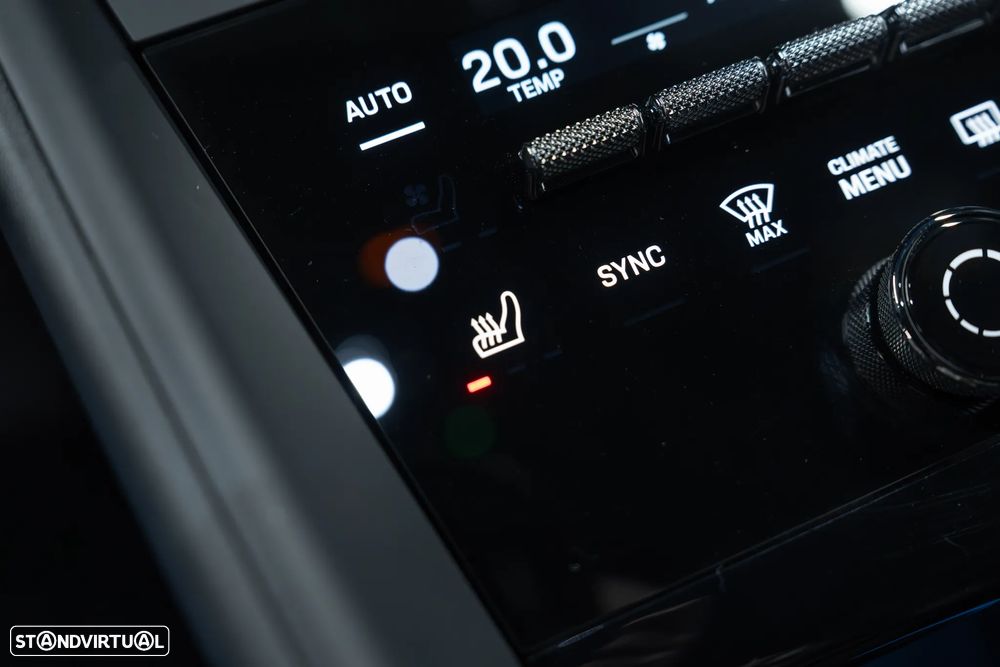 Porsche Macan Electric 4 - 55