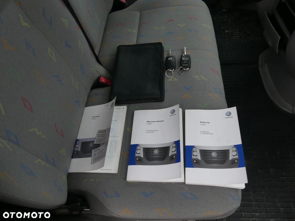 Volkswagen Crafter - 11