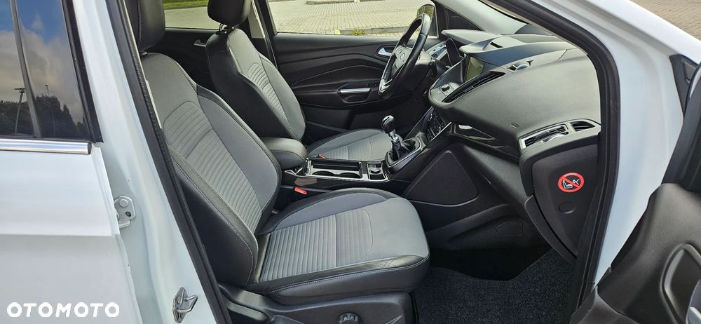 Ford Kuga 1.5 EcoBoost 2x4 SYNC - 6