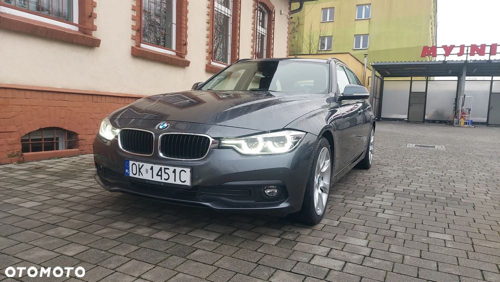 BMW Seria 3 318d - 3