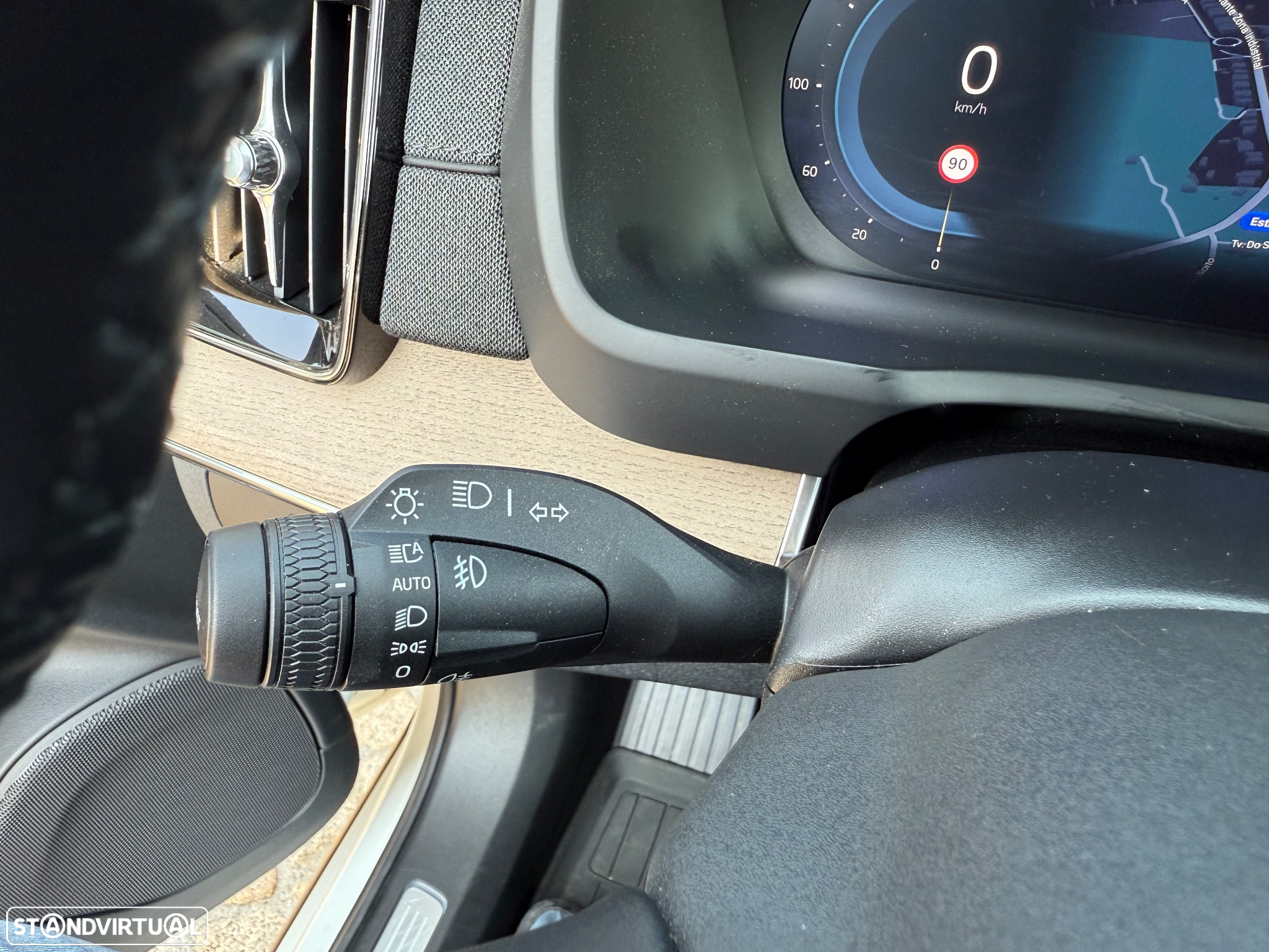 Volvo XC 90 2.0 T8 PHEV Ultra Dark AWD - 28