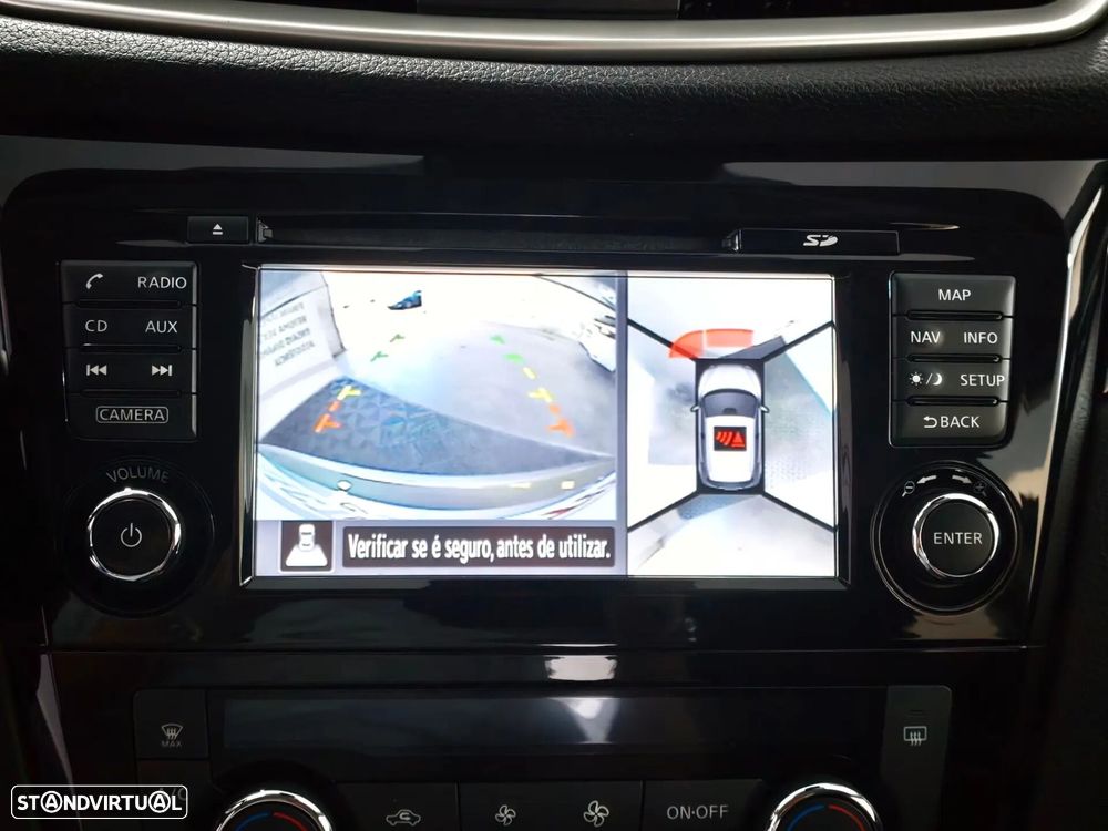 Nissan Qashqai 1.5 dCi N-Connecta 18 - 10