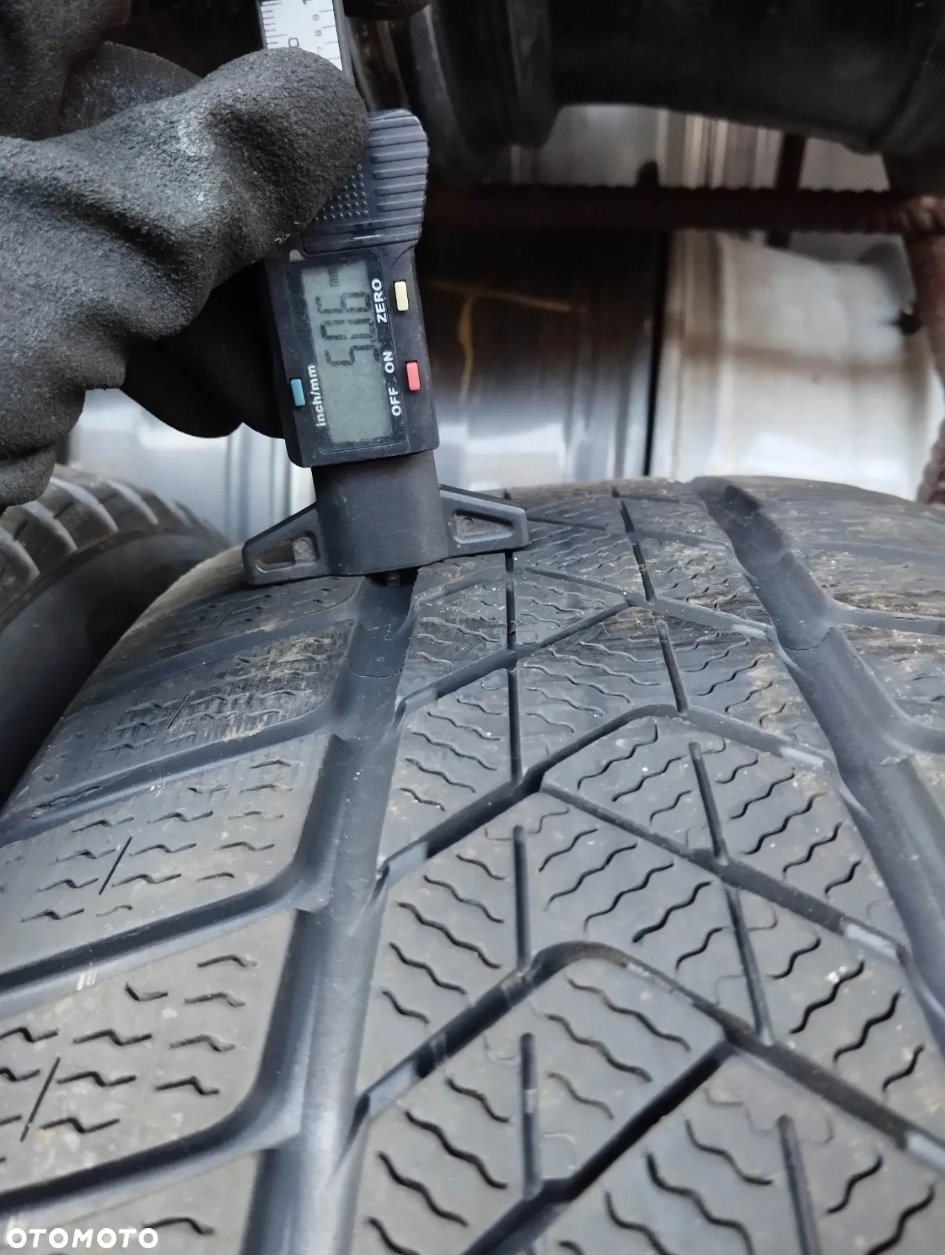 245 50 19 Pirelli Winter Sottozero 3 RSC kpl. - 5