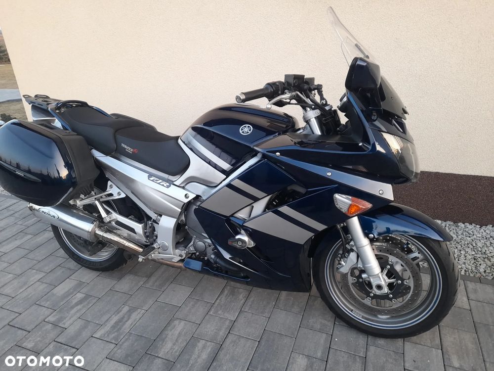 Yamaha FJR - 2