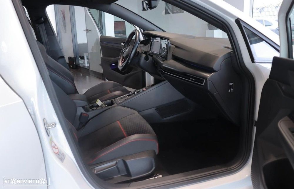 VW Golf 2.0 TSI GTI Clubsport DSG - 11