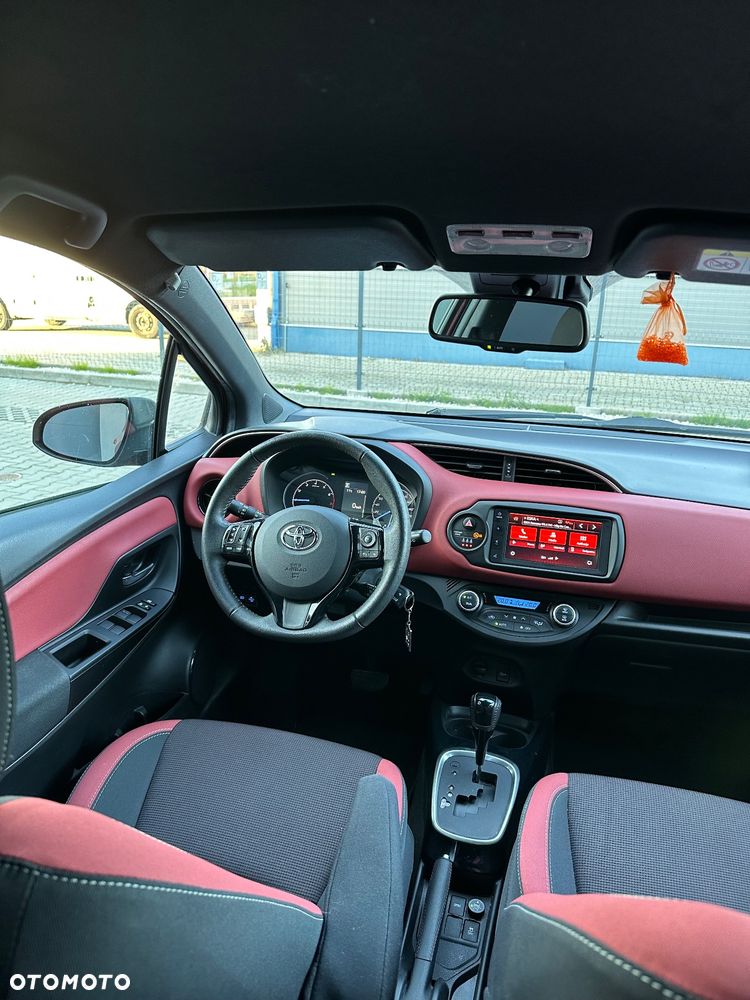 Toyota Yaris 1.5 Selection CVT - 8