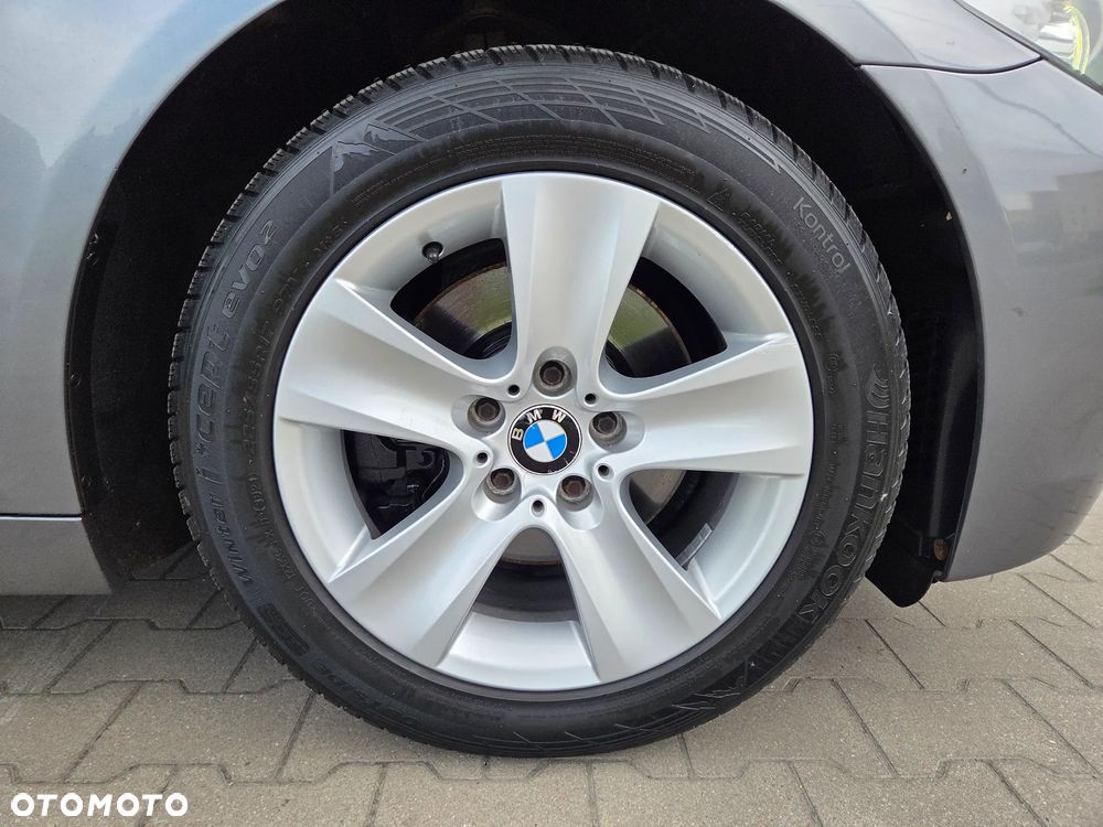 BMW Seria 5 - 12