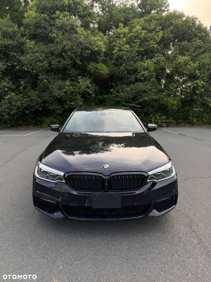 BMW Seria 5 530i xDrive Luxury Line - 3