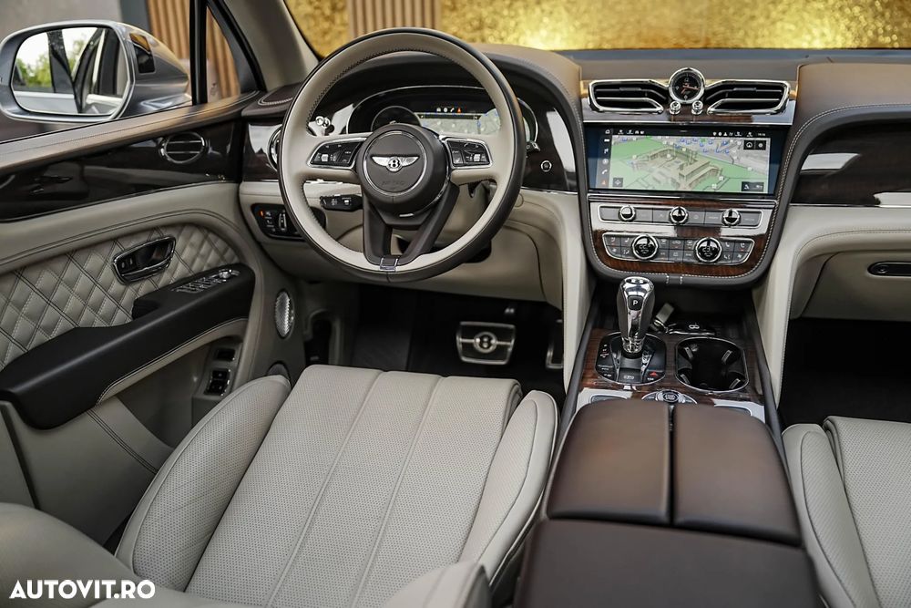 Bentley Bentayga - 12