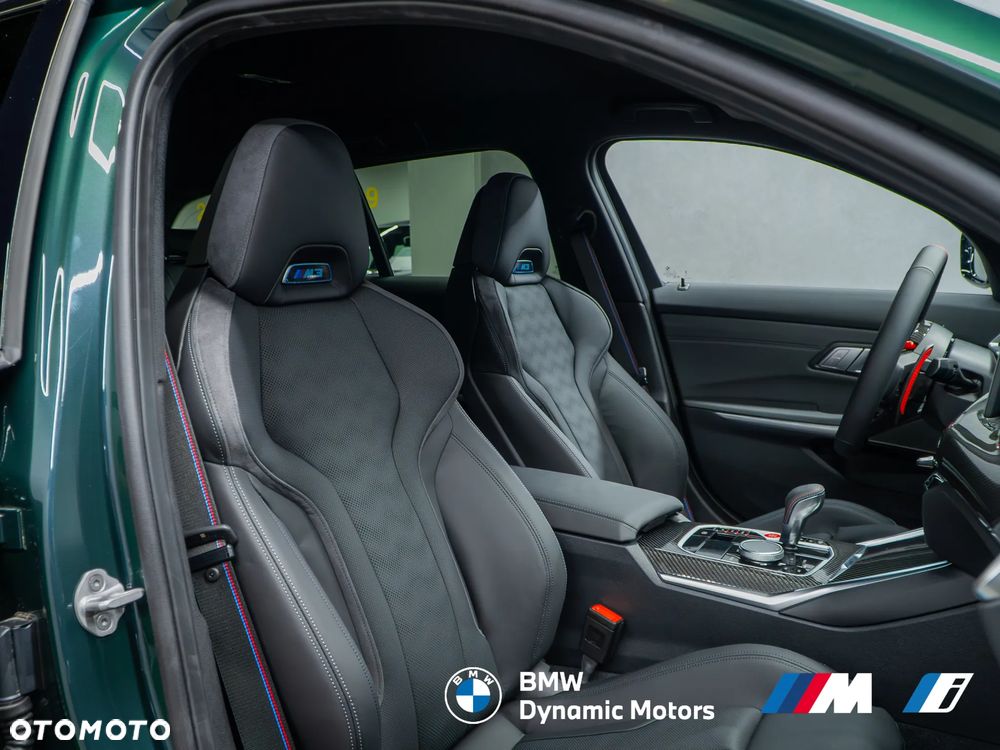 BMW M3 Competition M xDrive - 24