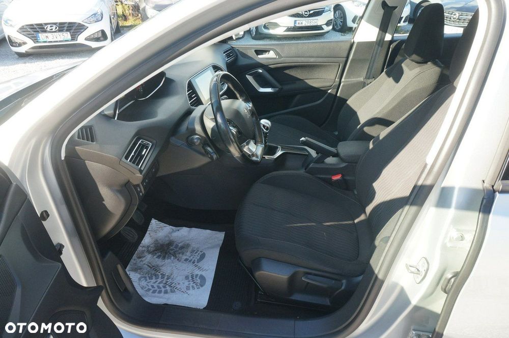 Peugeot 308 1.6 BlueHDi Active S&S - 19