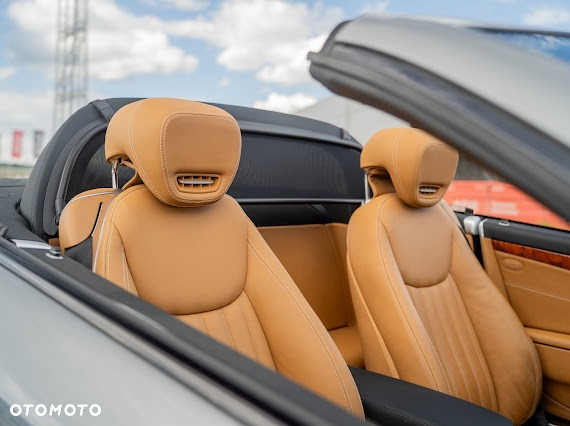 Mercedes-Benz SL - 19