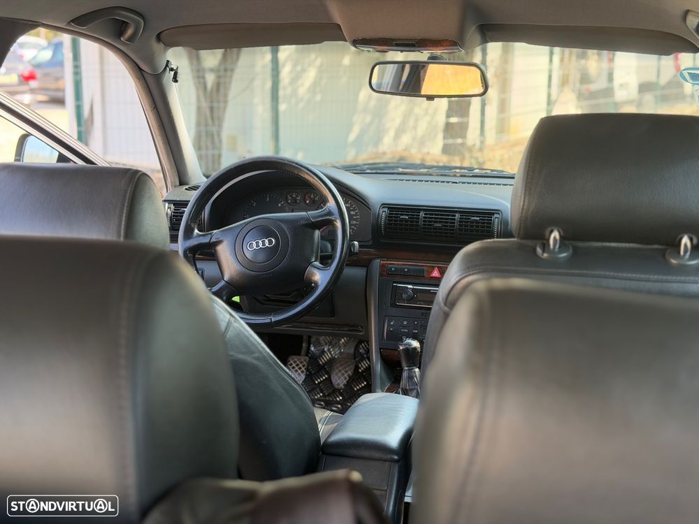 Audi A4 Avant - 6