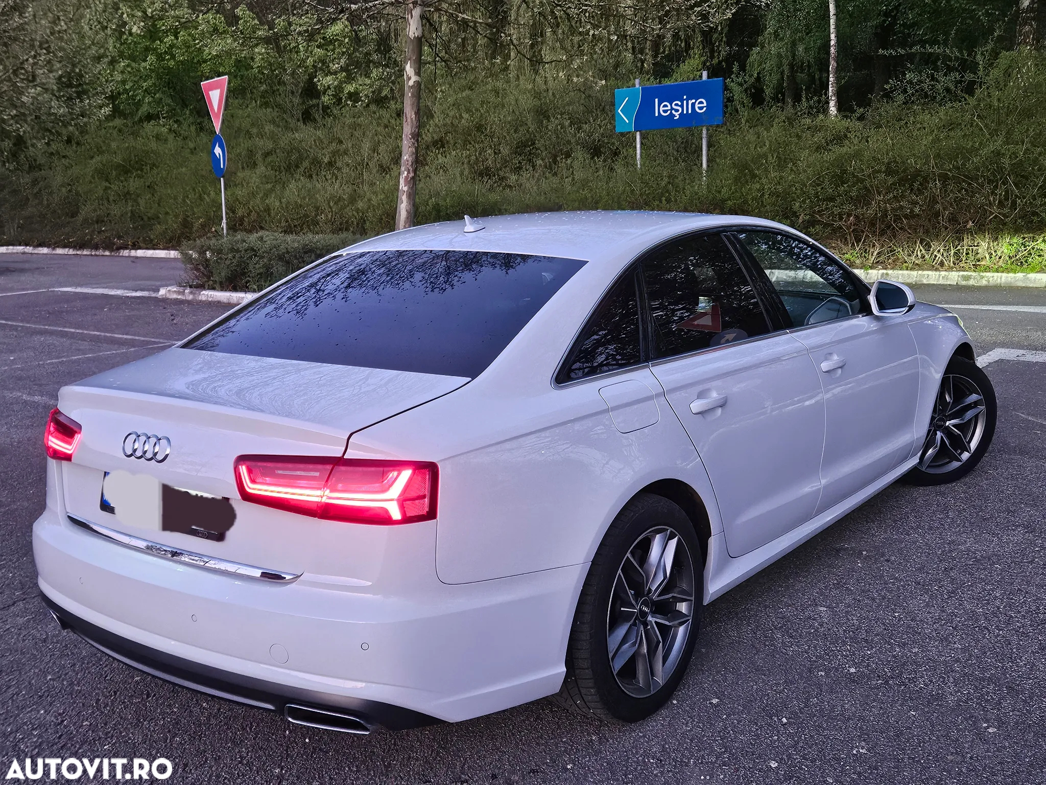 Audi A6 2.0 TDI Ultra DPF - 13