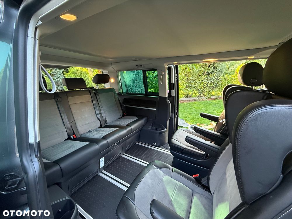 Volkswagen California - 34