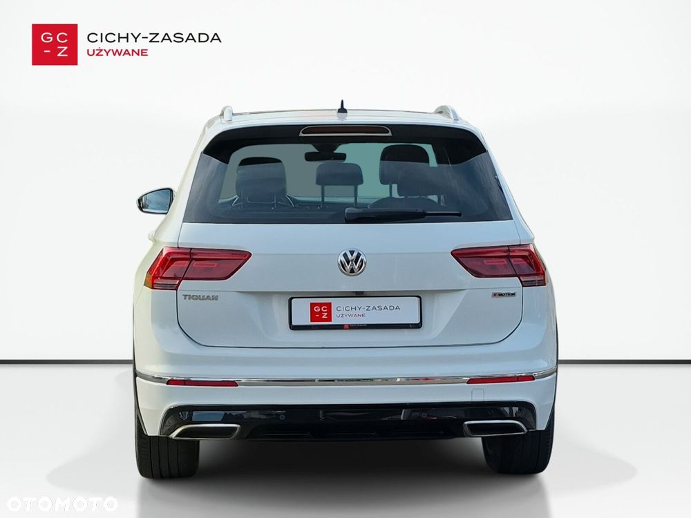 Volkswagen Tiguan - 4