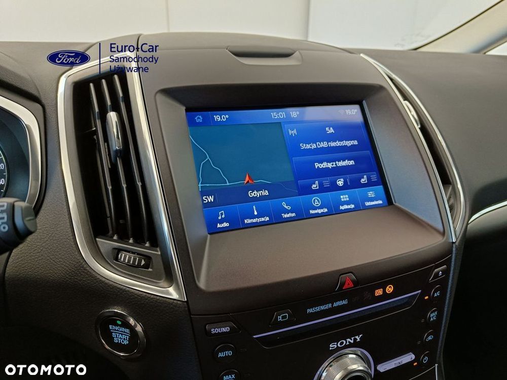 Ford S-Max 2.5 Duratec FHEV TITANIUM - 23