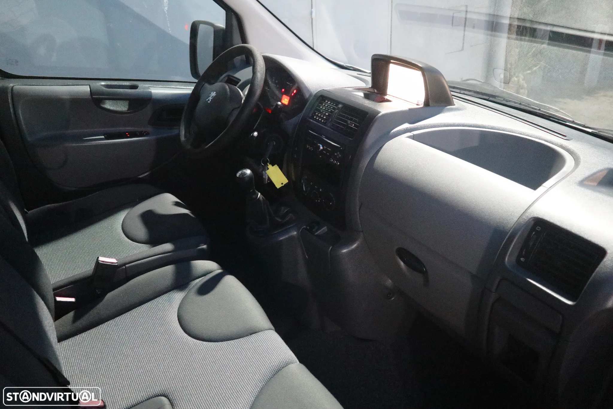 Peugeot Expert 1.6 HDI 90 Frio Positivo - 10