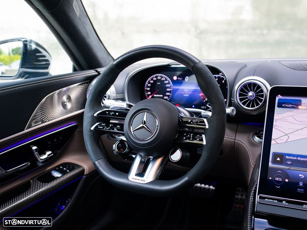 Mercedes-Benz AMG GT 63 4MATIC+ - 40