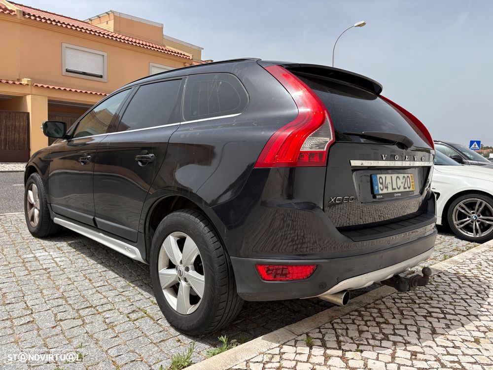 Volvo XC 60 2.0 D3 Drive Momentum - 3