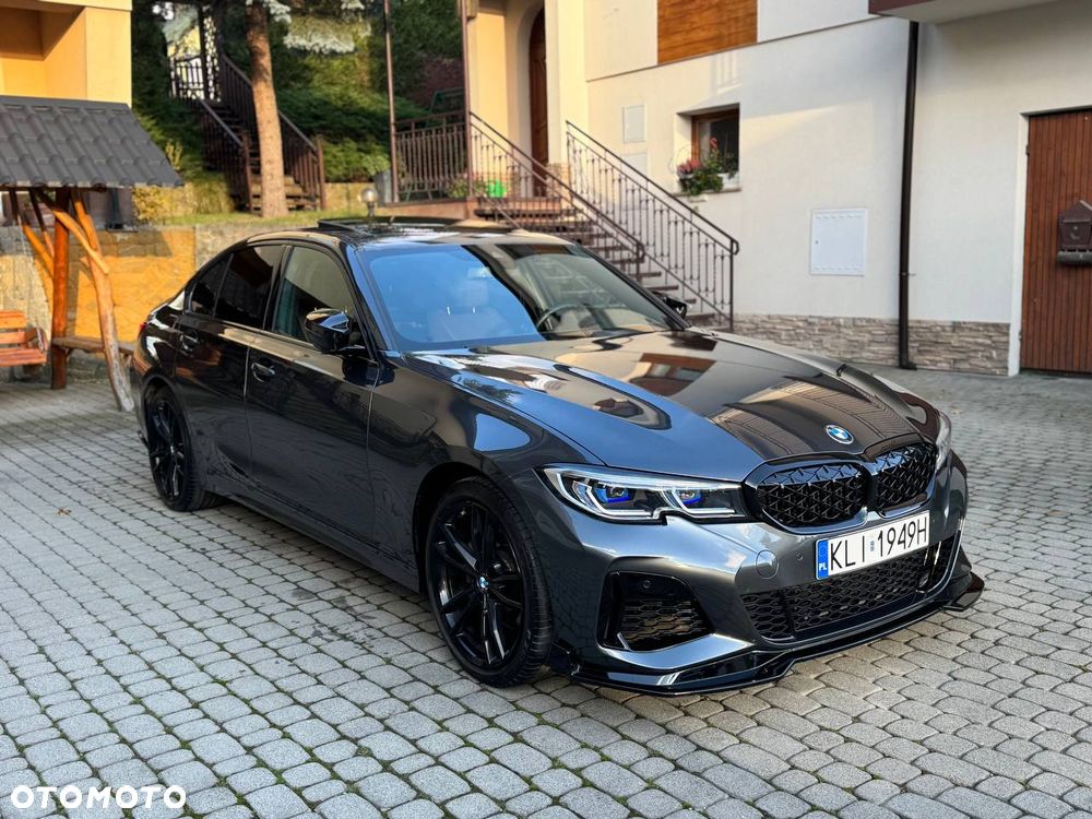 BMW Seria 3 330i xDrive Sport Line - 25