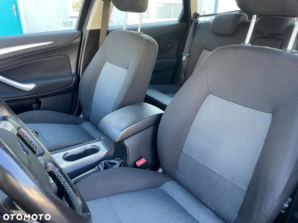 Ford Mondeo 1.6 Ti-VCT Trend - 14